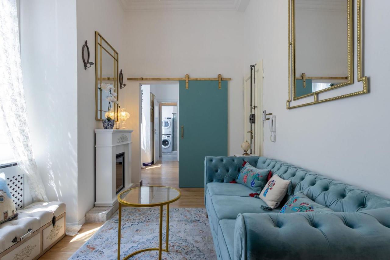 Pearl Of By Halldis * Florencia
